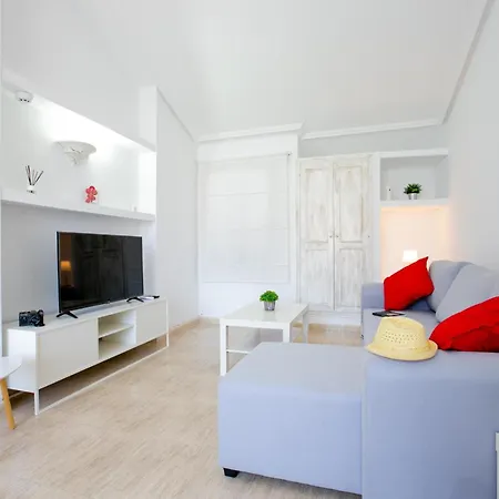 Stylish In Costa Adeje, Pool And Wi-fi Apartman Costa Adeje (Tenerife)